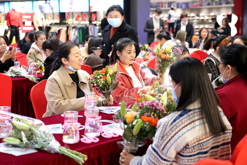 1646899209678241.jpg 640 (1).jpg